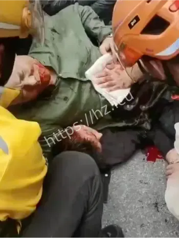 岳麓区突发冲突