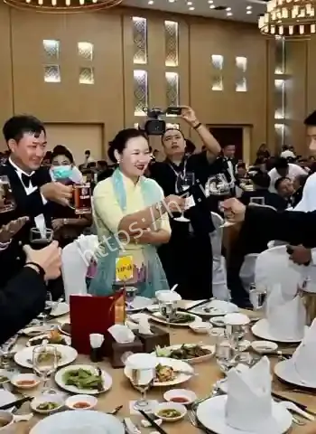 矮胖平庸的为何只手遮天