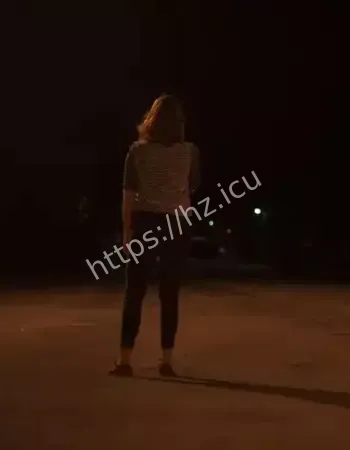 街头游荡
