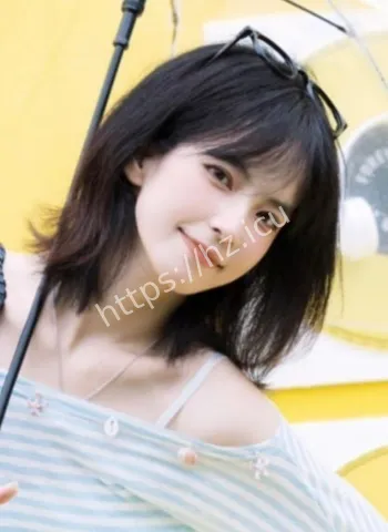康洪文与女生缠绵