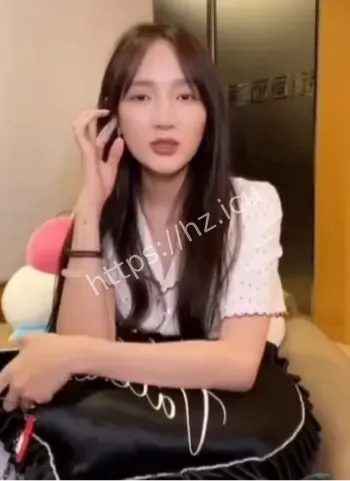 孟佳反差直播