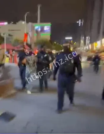 重庆酒吧袭警事件
