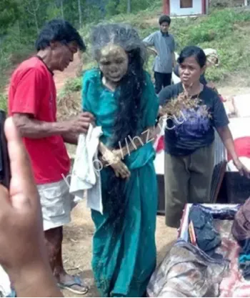 球奇特丧葬民俗