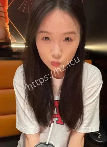 深圳大学大二学姐