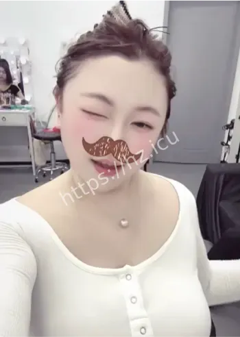 Christina璐璐反差曝光