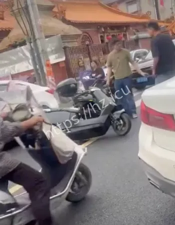 电动车追尾事件