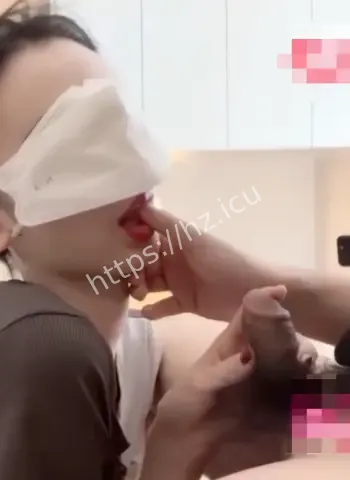 蜜桃翘臀勾引小叔子