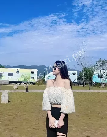 超反差学生妹