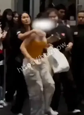 被抢手机抱摔