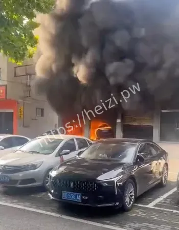 邯郸豪车起火事件