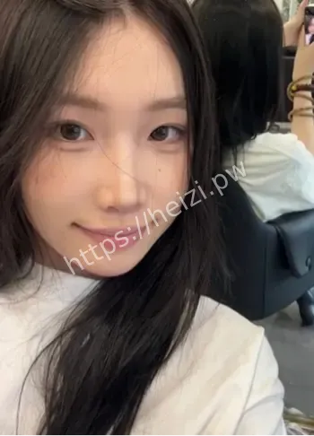 李丽娜艺术系女神