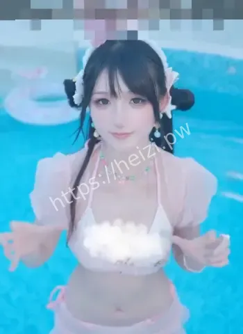 百万粉博主清纯形象崩塌