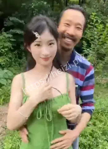 老夫少妻竟是亲父女