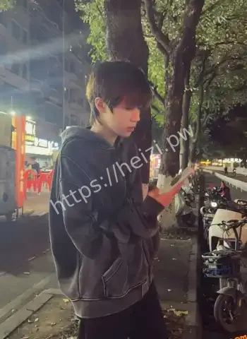 夜巴黎
