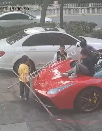 360万法拉利