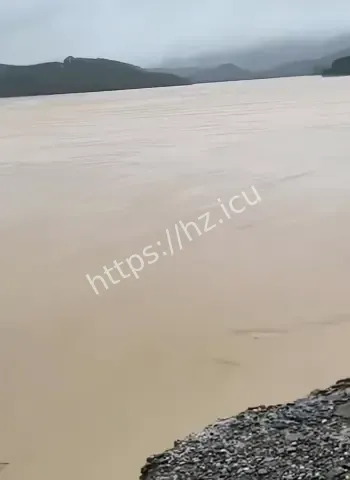 广西横州六蓝水库溃坝惨状曝光
