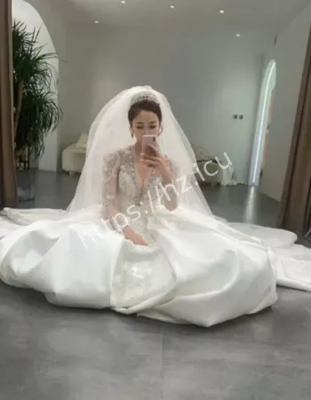 银行制服柜员