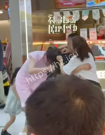 超市抓奸现场