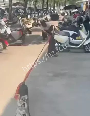 狠揍妻子