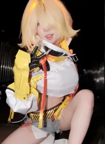 双峰乱晃勾人魂魄