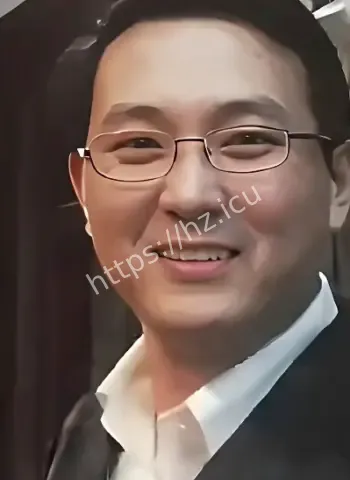 董卿