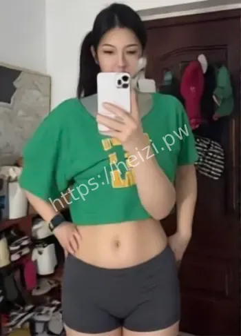咖喱鸡胸肉自慰视频