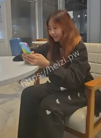 江苏职院清纯学妹