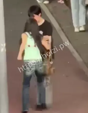 街头怒扇花心渣男