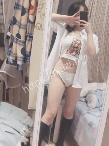 三点粉嫩泄露