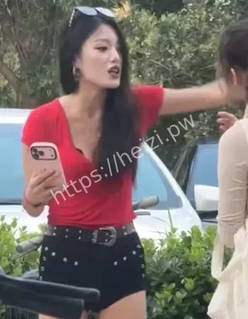 被围观群众曝光