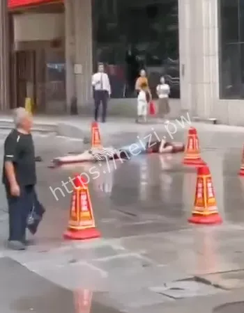 现场曝光